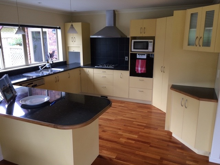 Kitchen before pre-sale joinery refresh